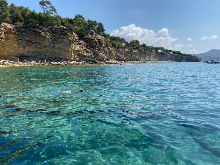 Cocon Les Pieds Dans L'Eau Acces Direct A La Mer La Ciotat Exterior foto